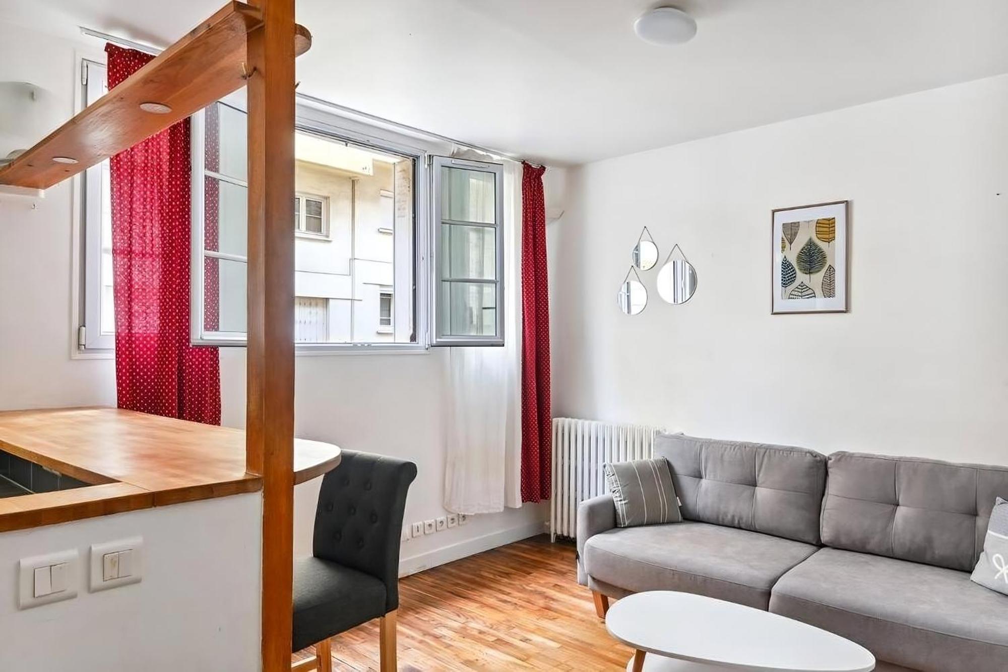 Studio Jaures - Equipped Studio Near Paris With Private Bathroom Montrouge Bagian luar foto